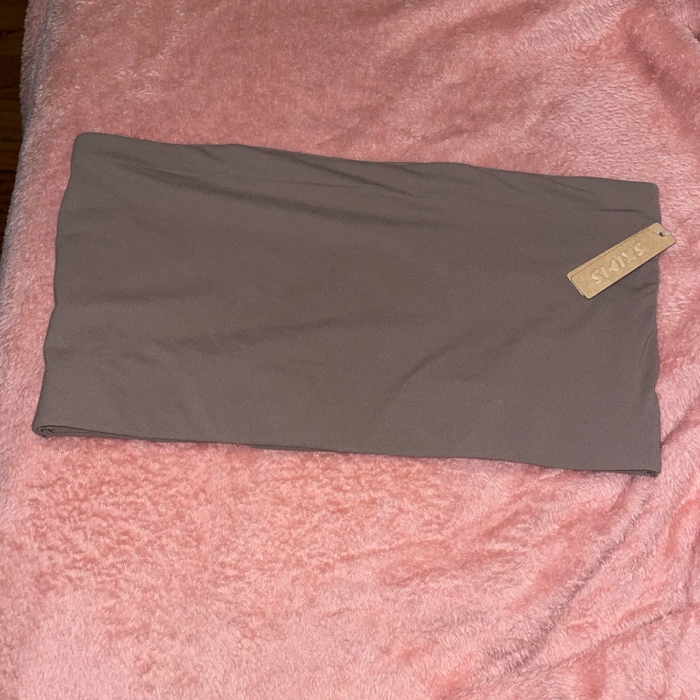 SKIMS Bandeau Top in Taupe Brown